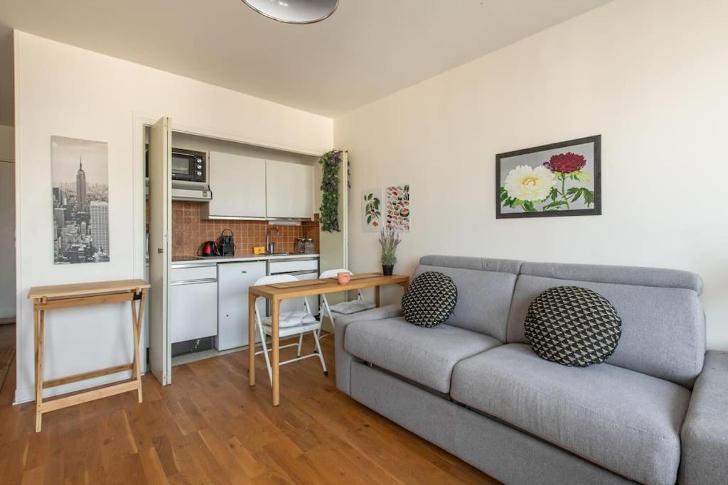 Montparnasse - Cozy Apartment In Montparnasse District باريس المظهر الخارجي الصورة